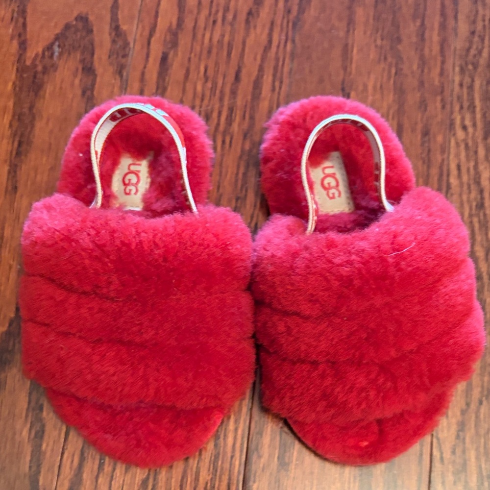 UGG Scarlet Plush Slippers